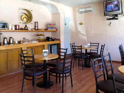 Hotel Zafra โทร์เรออน ภายนอก รูปภาพ